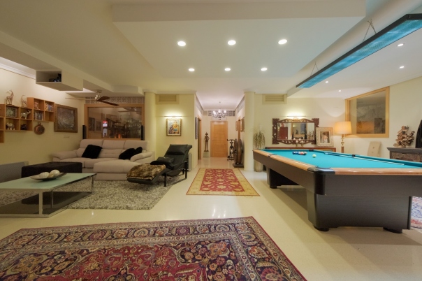 6 bed villa in Altea