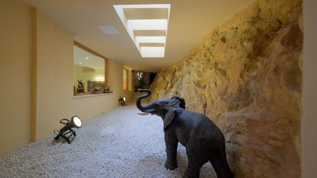 6 bed villa in Altea