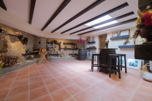 6 bed villa in Altea