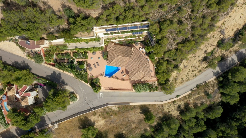 6 bed villa in Altea