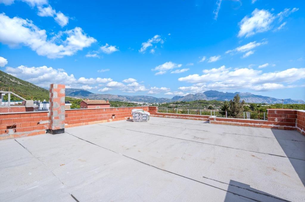 5 bed property in Polop