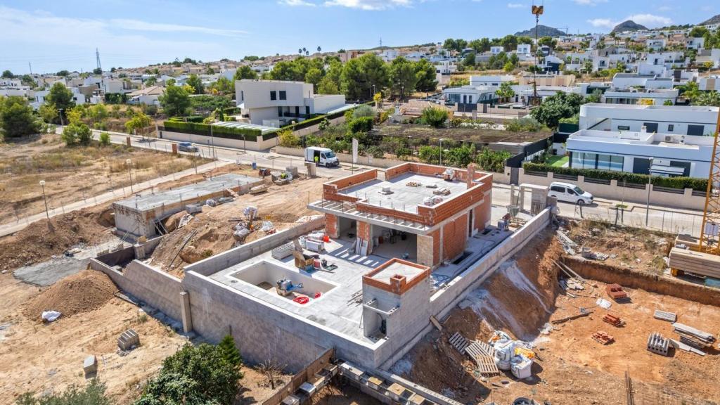 5 bed property in Polop