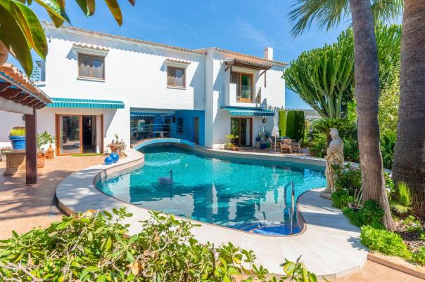 4 bed villa in Moraira