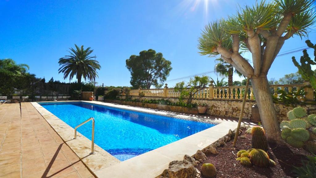 4 bed villas in Moraira