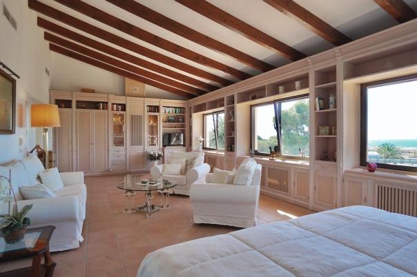 4 bed villas in Moraira