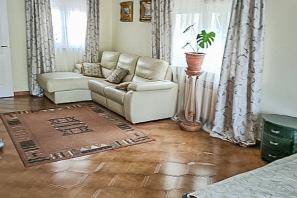 5 bed villa in Jávea