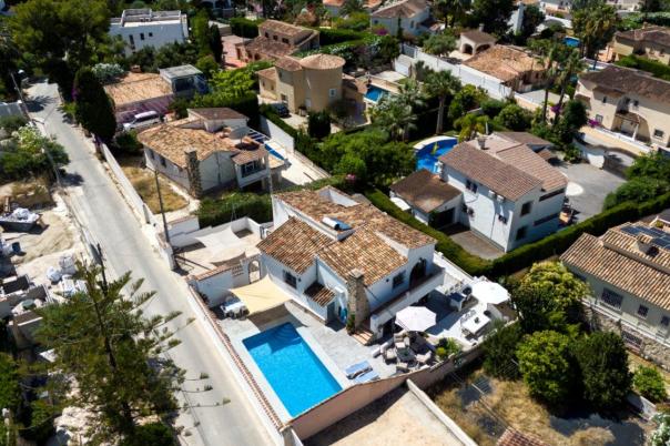 4 bed villa in Benissa