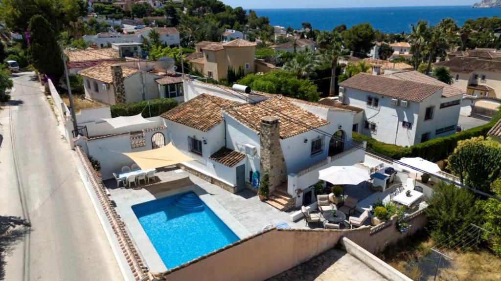 4 bed villa in Benissa