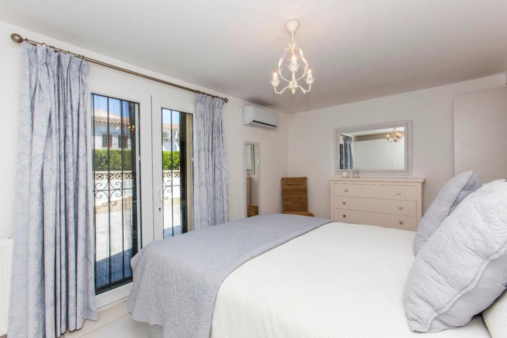 4 bed villa in Benissa