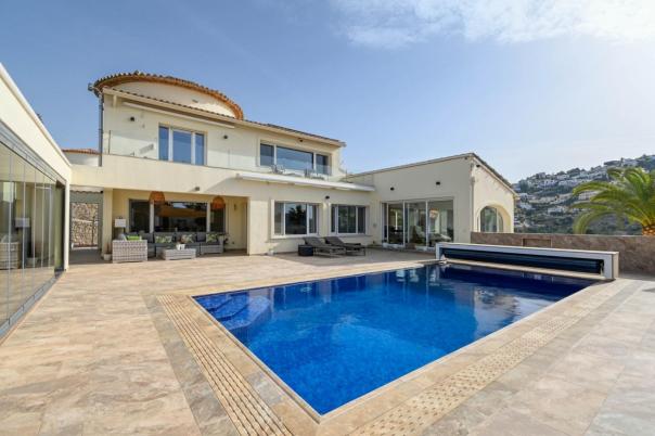 4 bed villa in Moraira