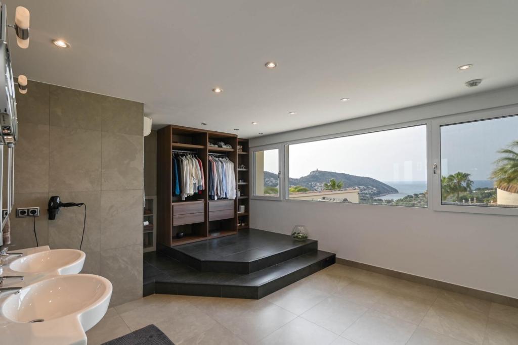 4 bed villa in Moraira