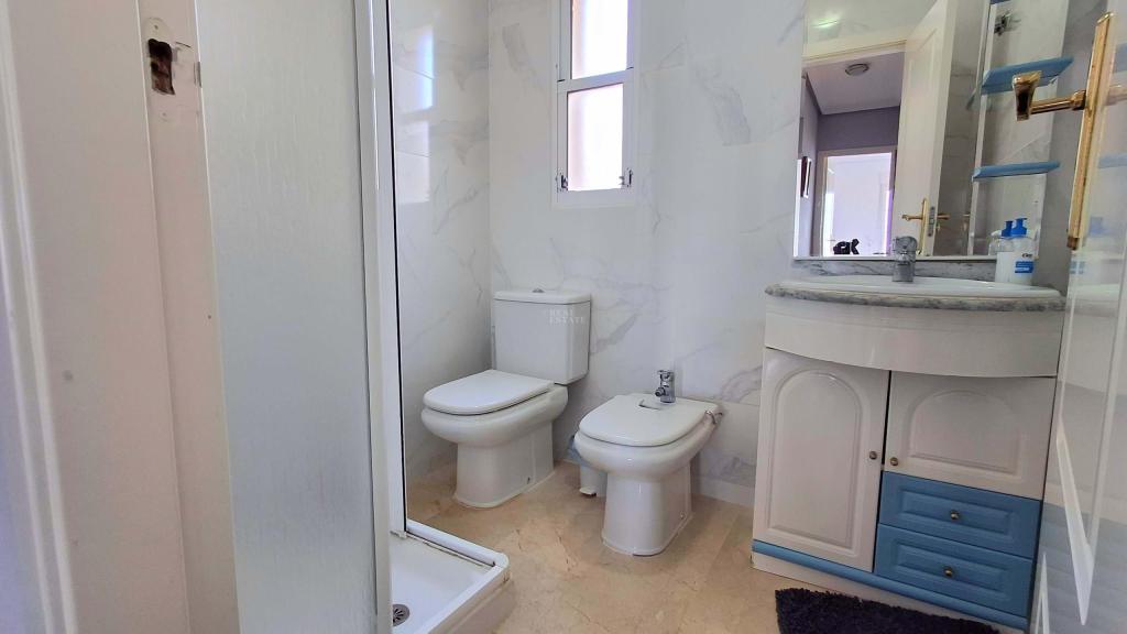 4 bed semi-detached in Santa Pola