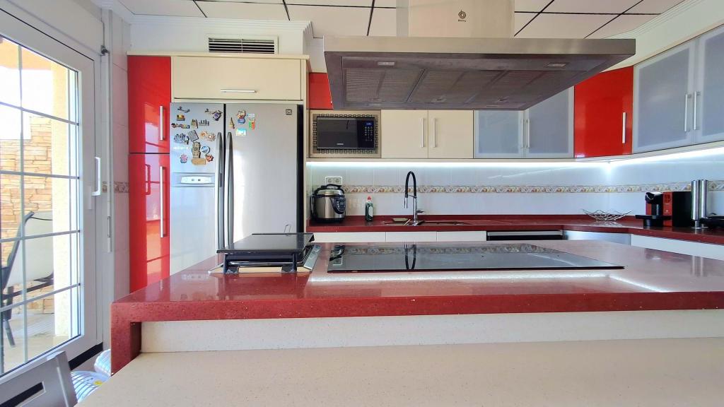 4 bed semi-detached in Santa Pola