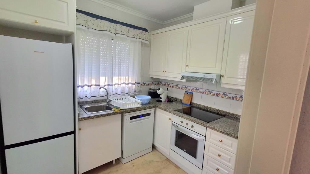 4 bed semi-detached in Santa Pola