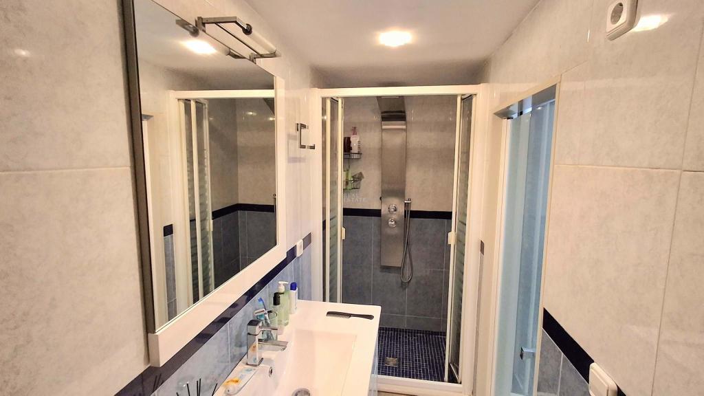 4 bed semi-detached in Santa Pola