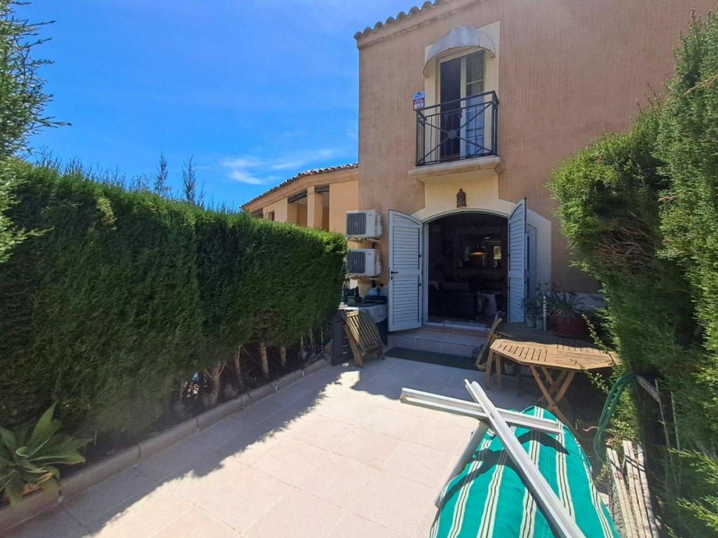2 bed town_house in Finestrat