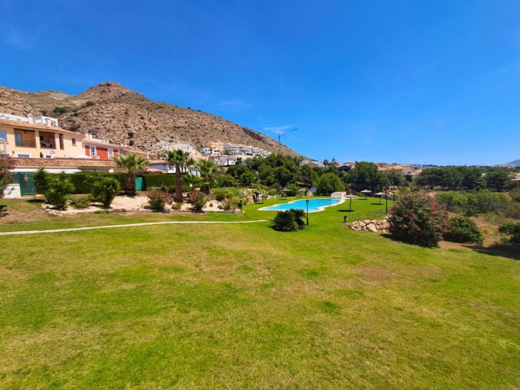 2 bed town_house in Finestrat