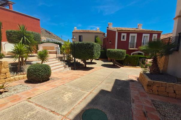 2 bed town_house in Finestrat