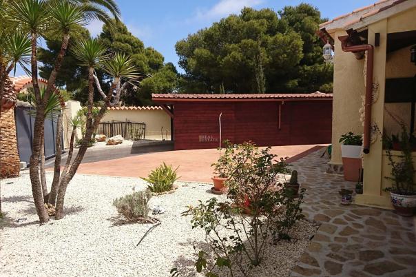 5 bed villa in Benitachell/Poble Nou de Benitatxell (el)