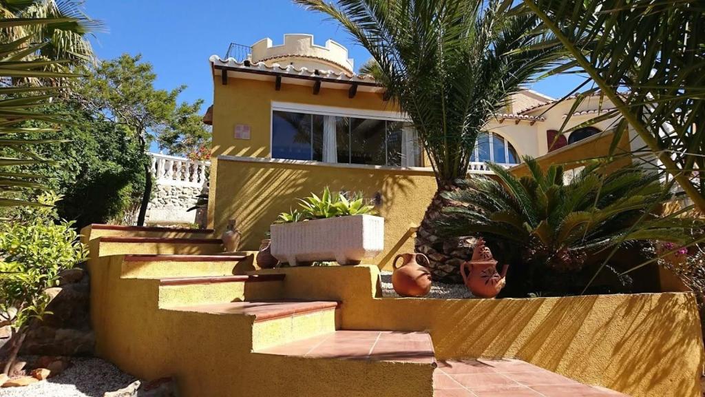 5 bed villa in Benitachell/Poble Nou de Benitatxell (el)