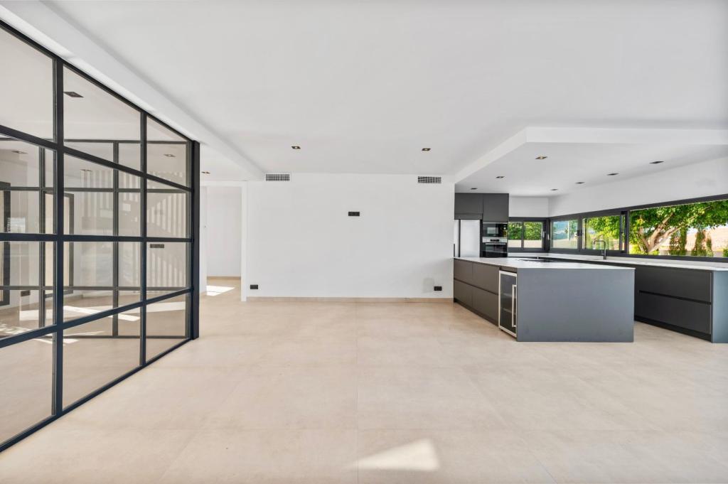 4 bed villa in Albir