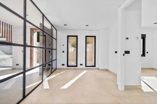 4 bed villa in Albir