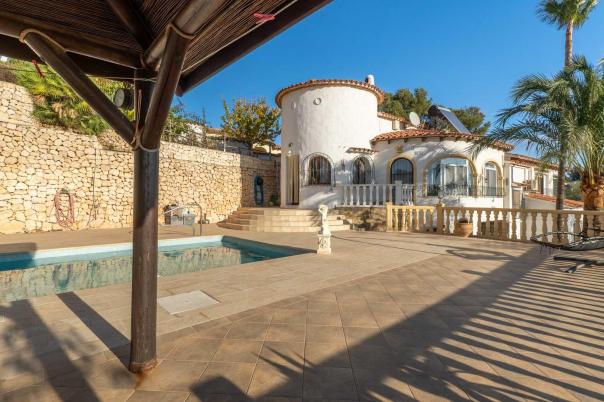 4 bed villa in Benissa