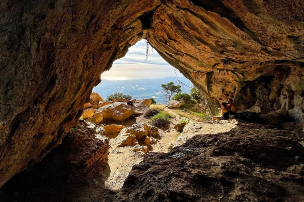 El Forat de Bernia - Hiking on the Costa Blanca