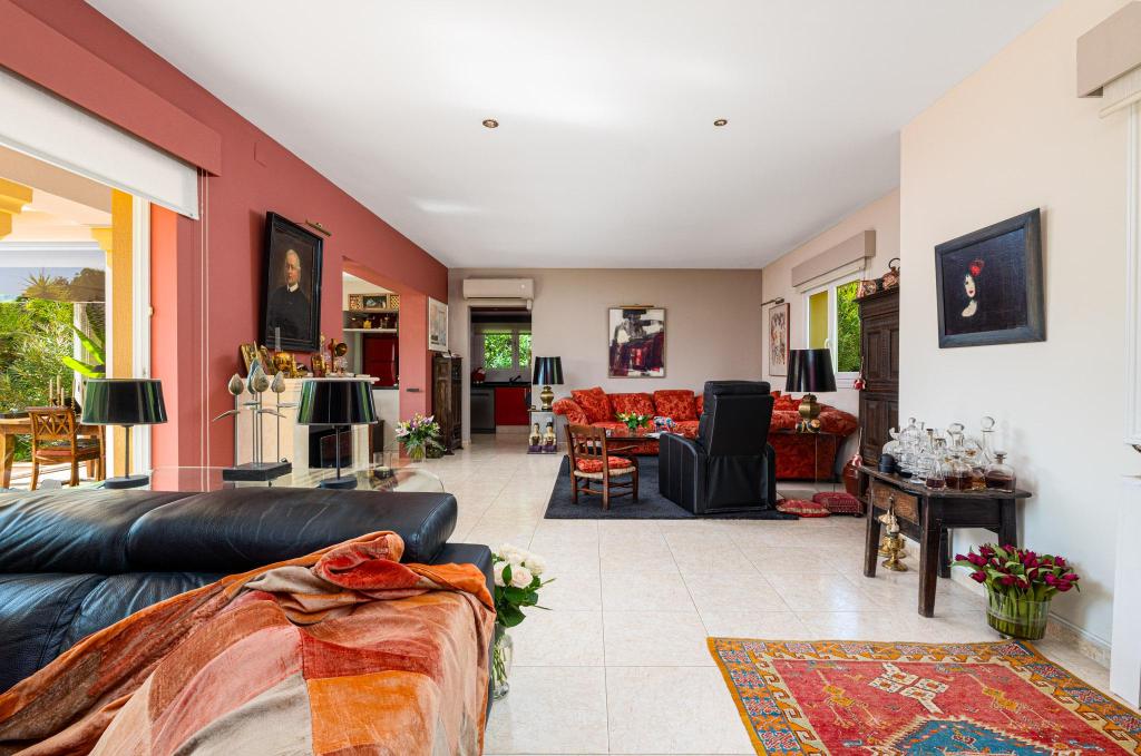 4 bed villa in Altea