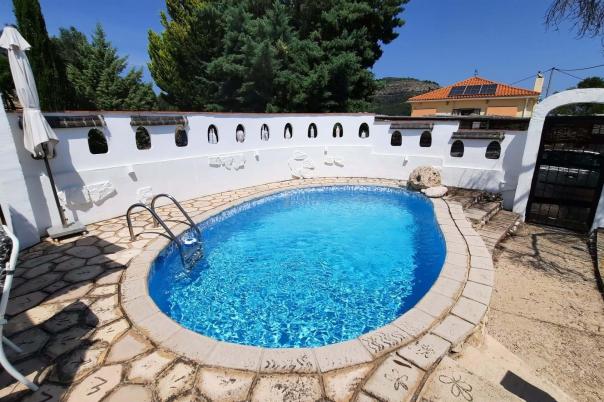 3 bed villa in Murla