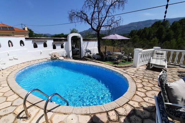 3 bed villa in Murla