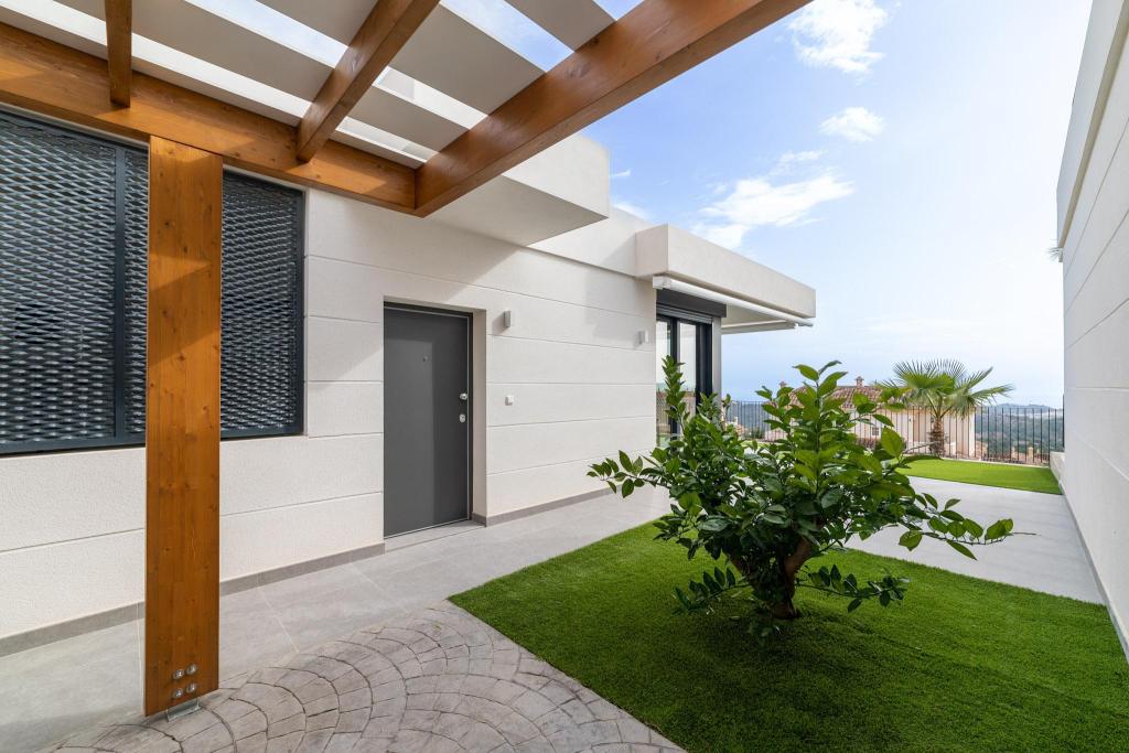 3 bed villa in Polop