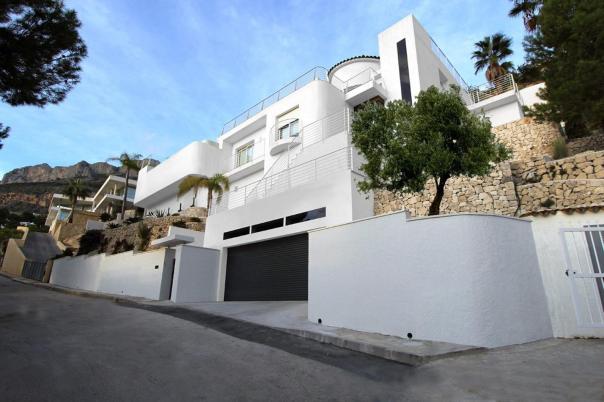 3 bed villa in Altea