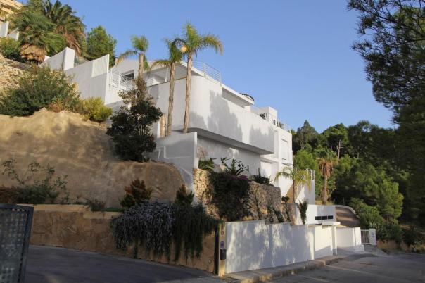 3 bed villa in Altea