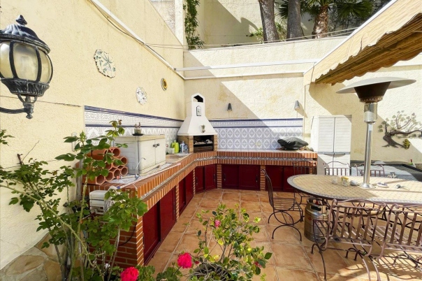 3 bed casa / chalet in Calpe / Calp