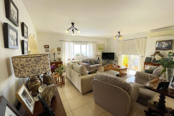 3 bed casa / chalet in Calpe / Calp