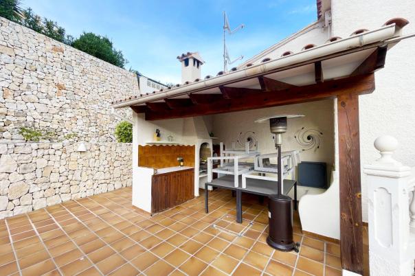 6 bed casa / chalet in Calpe