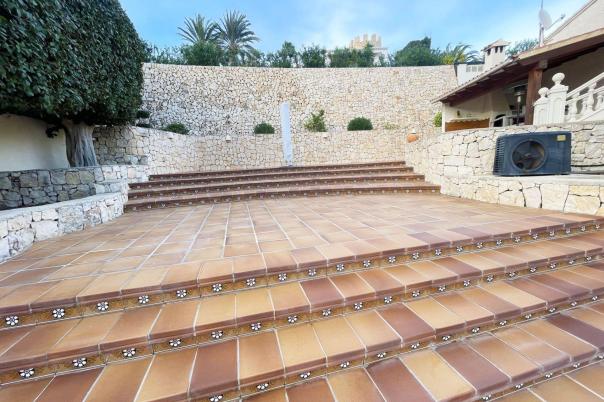 6 bed casa / chalet in Calpe
