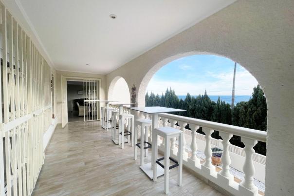 6 bed casa / chalet in Calpe