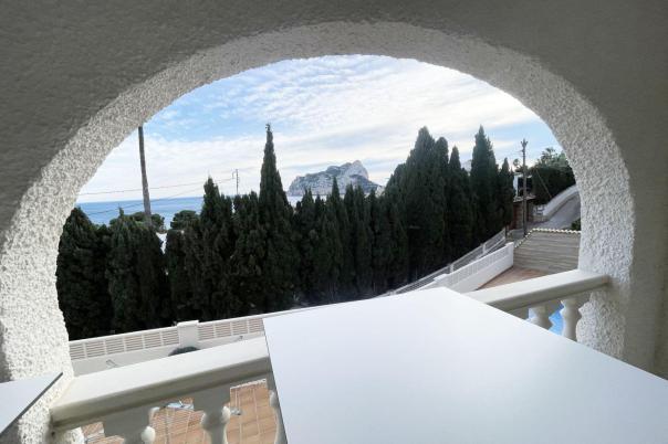 6 bed casa / chalet in Calpe