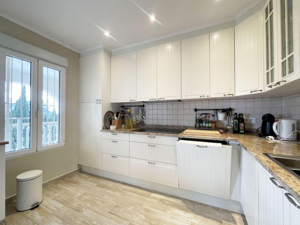 6 bed casa / chalet in Calpe