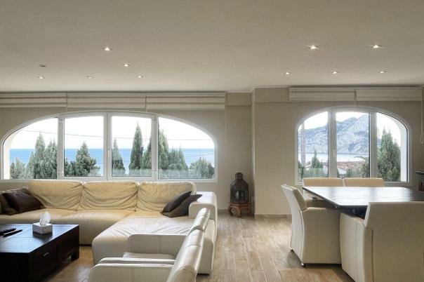 6 bed casa / chalet in Calpe