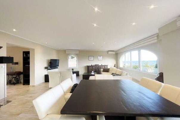 6 bed casa / chalet in Calpe