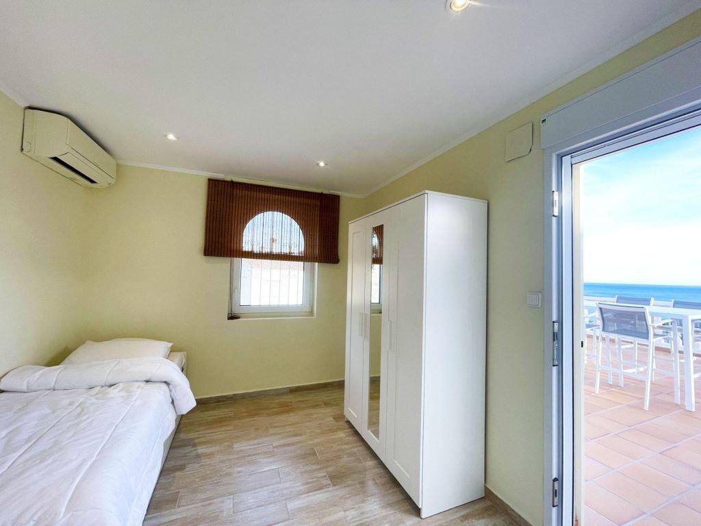 6 bed casa / chalet in Calpe