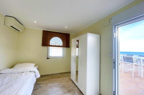 6 bed casa / chalet in Calpe