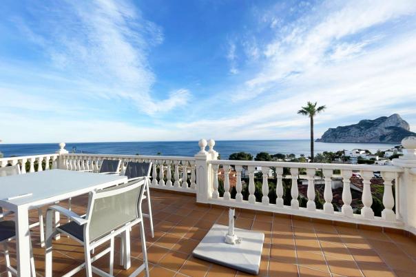 6 bed casa / chalet in Calpe