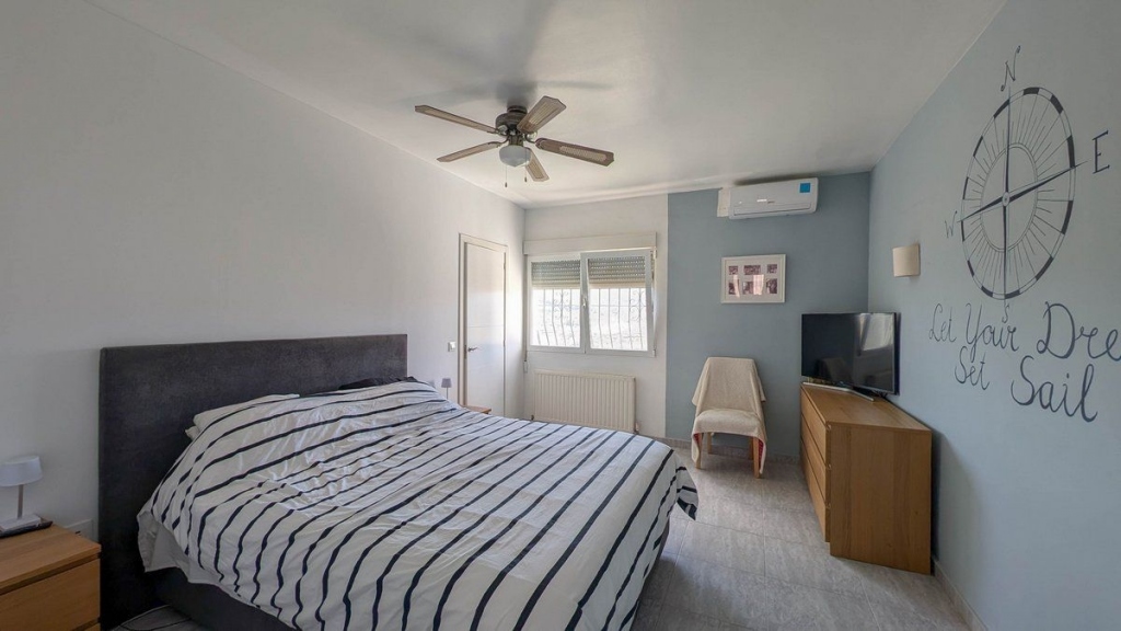5 bed casa / chalet in Calpe / Calp
