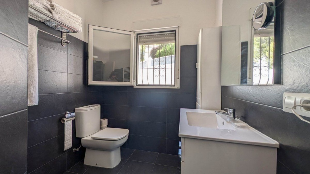 5 bed casa / chalet in Calpe / Calp