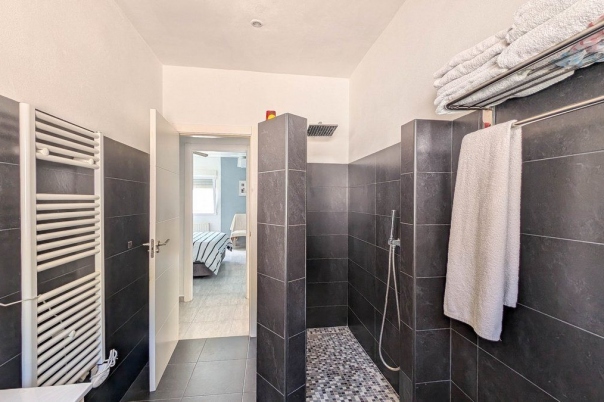 5 bed casa / chalet in Calpe / Calp