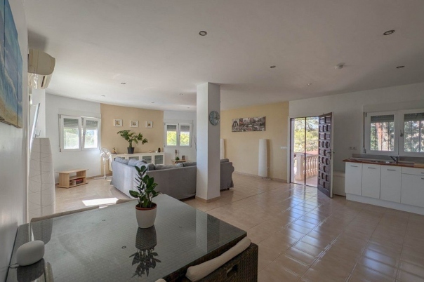 5 bed casa / chalet in Calpe / Calp